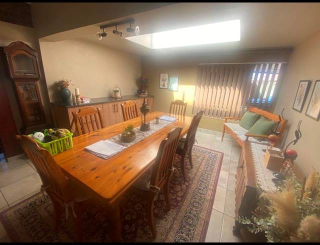 4 BEDROOM HOUSE FOR SALE IN GROENKOL